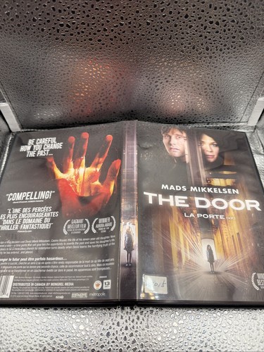 Rare oop the door - oop*,